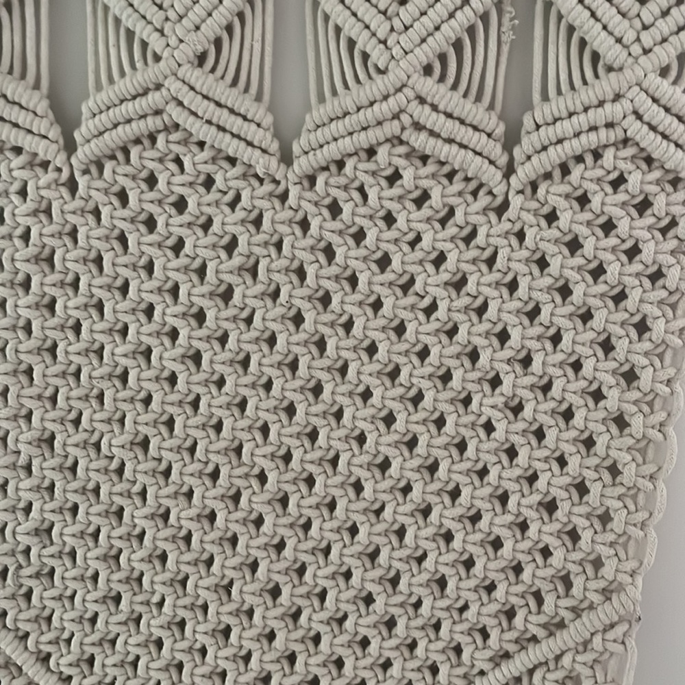 Macramé wall hanging - Picture 5 of 5
